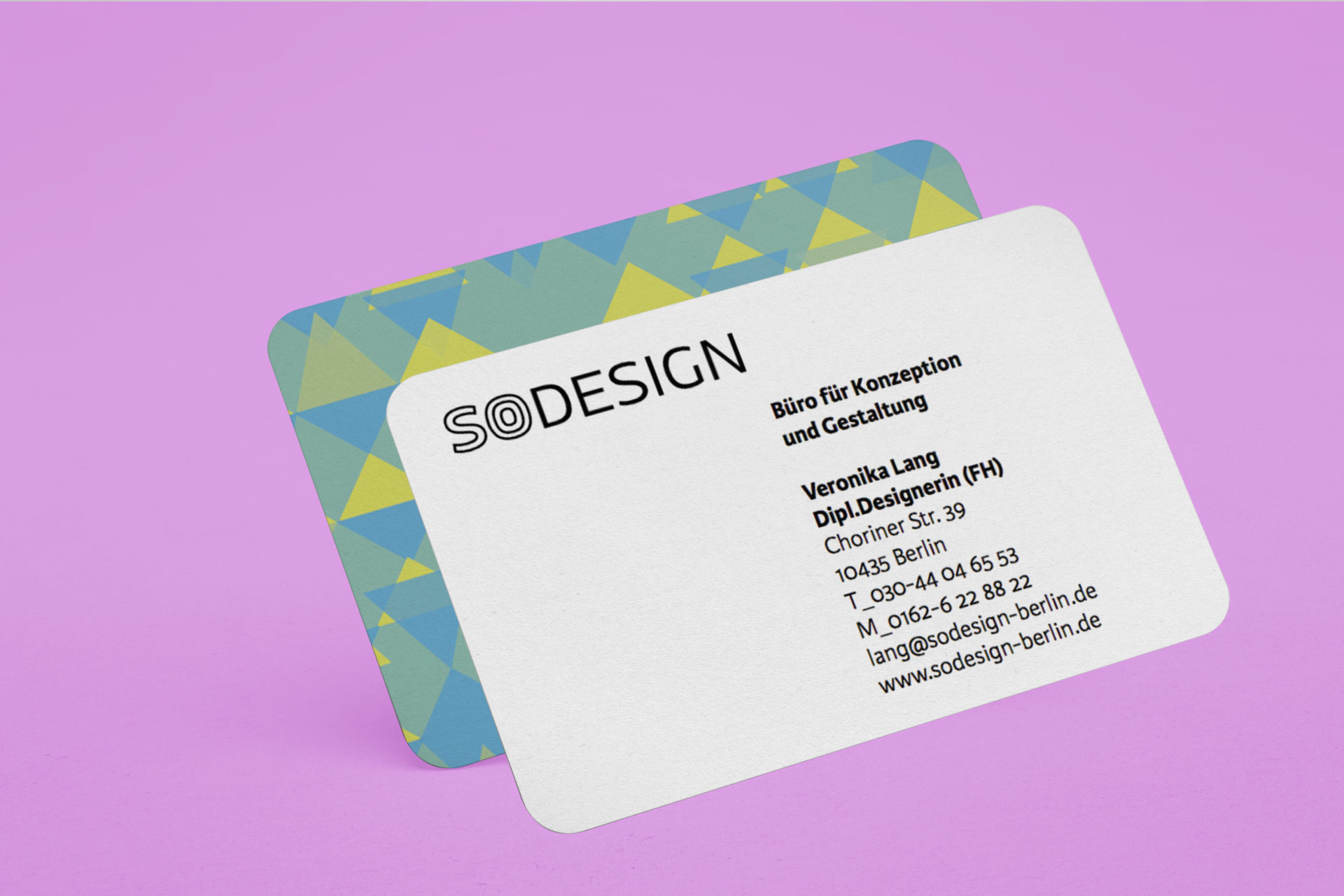 Rounded business card – Mockup